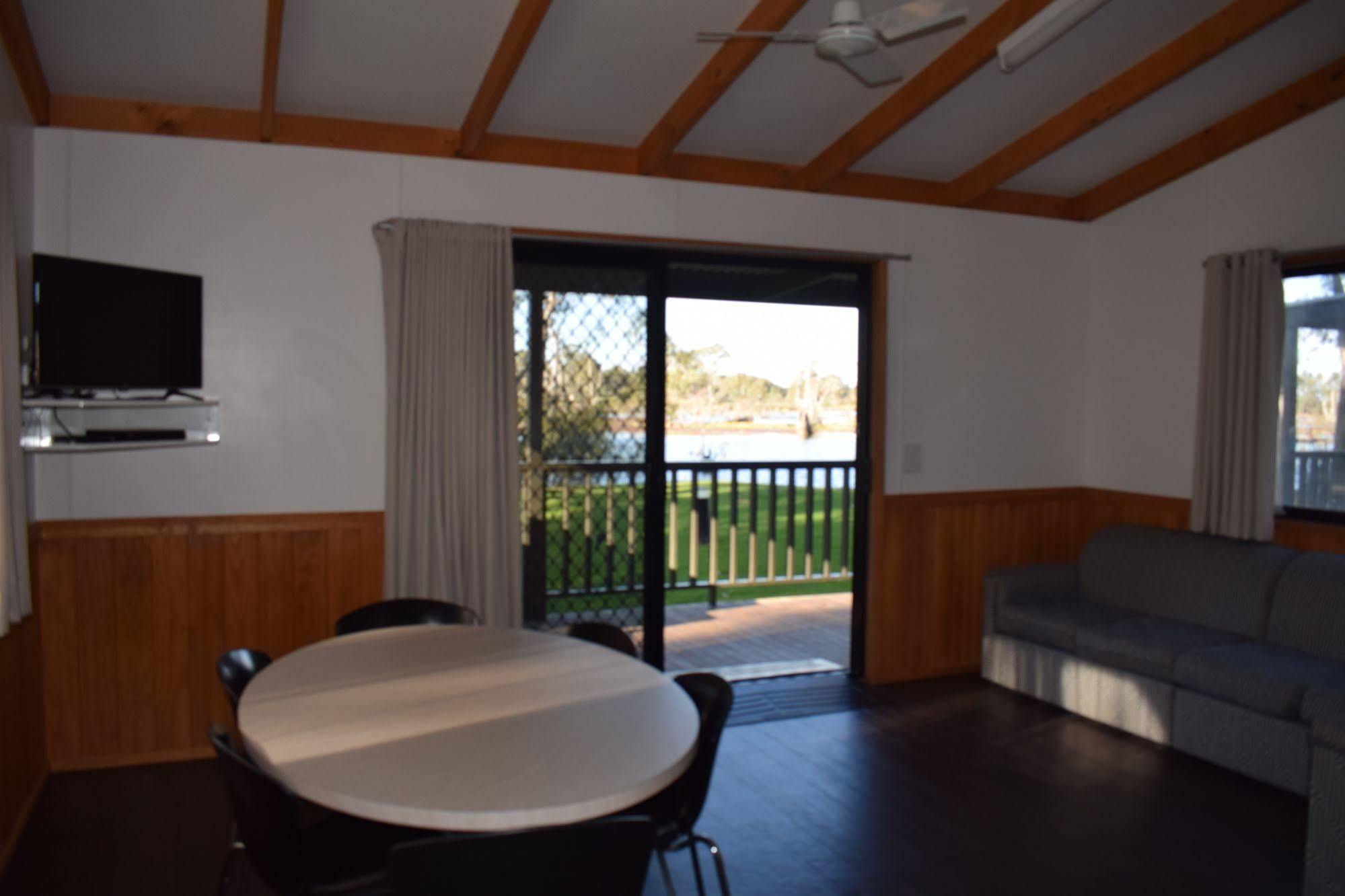 Cohuna Waterfront Holiday Park Exteriér fotografie