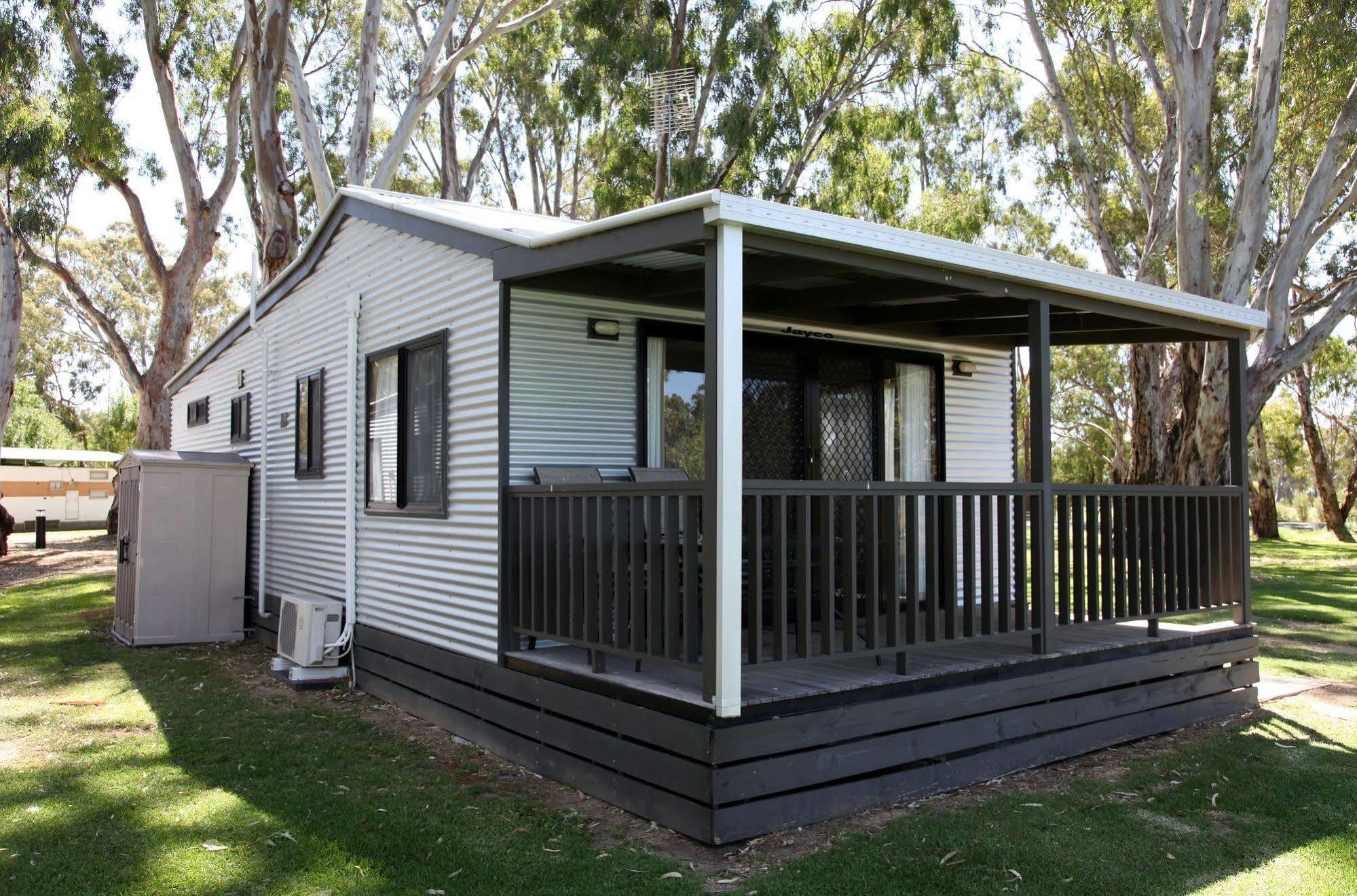 Cohuna Waterfront Holiday Park Exteriér fotografie
